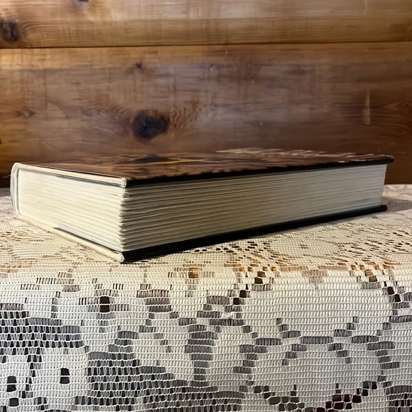 Dragons Dawn, Anne McCaffrey - Picture 2 of 4